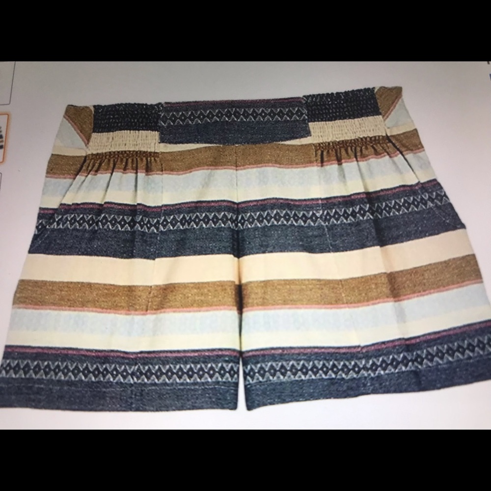 Multi-Colored stripe short